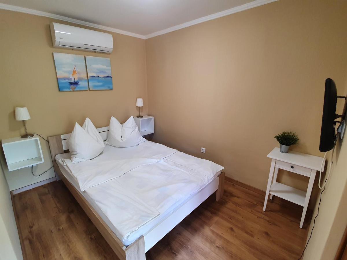 Muskátlis Ház Balatonlelle Exterior foto